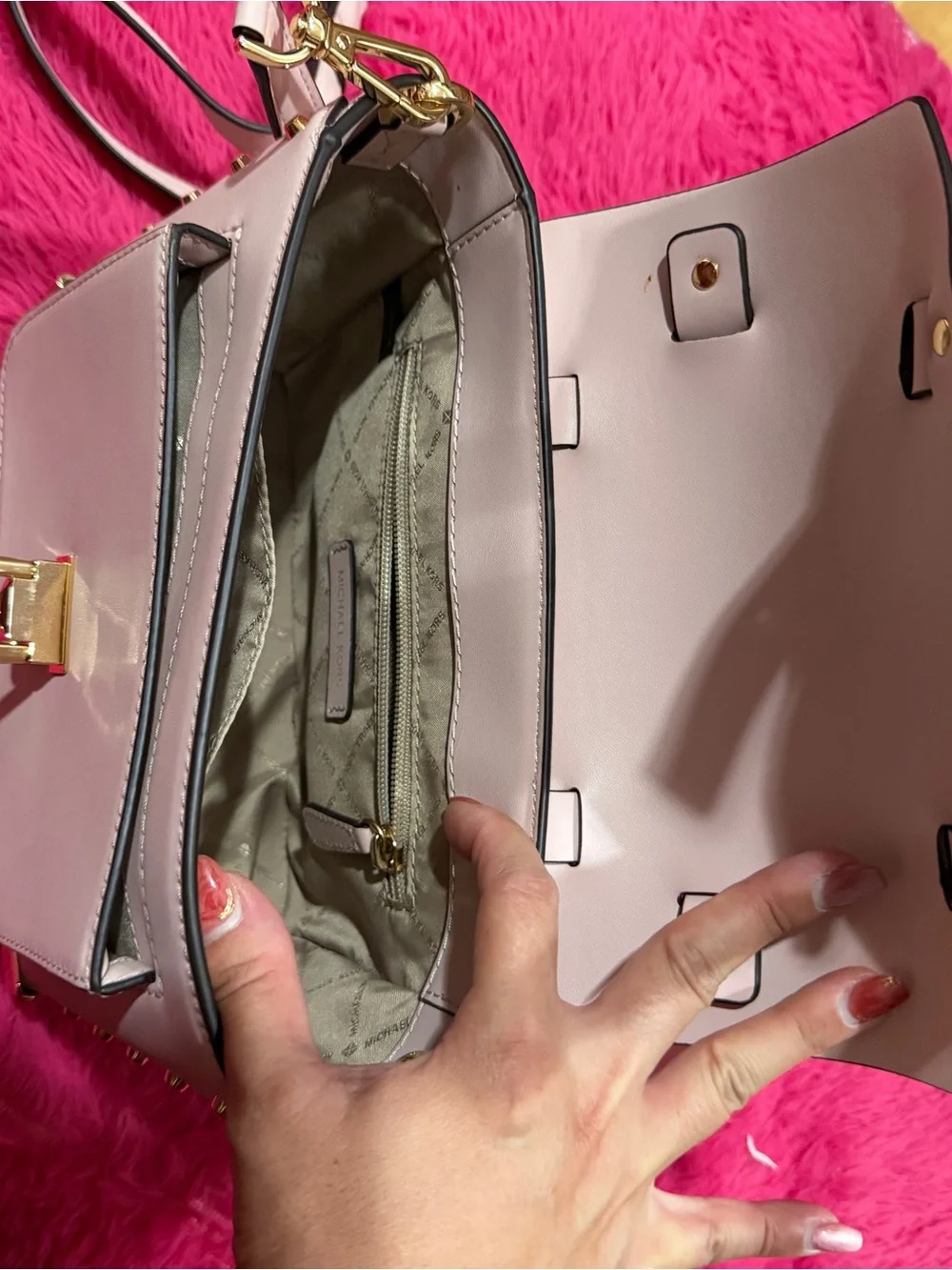 Women's Small Satchel Handbag in Light Pink with Gold Hardware
